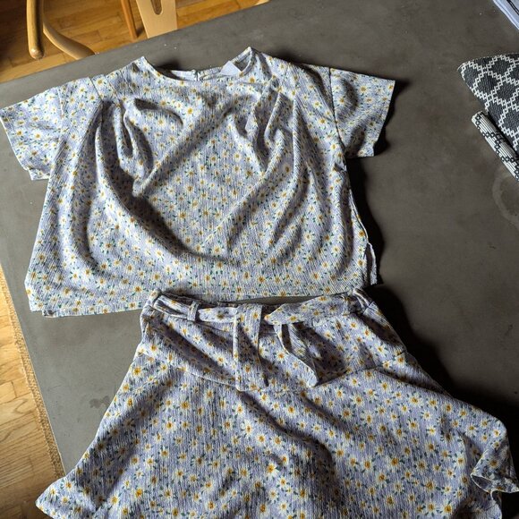 Zara Kids | TEXTURED FLORAL T-SHIRT | 11-12 years (59,8 INCHES) - Picture 8 of 15